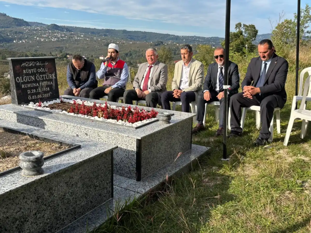 Ordu’da vefat eden muhtarlar mezarları başında anıldı