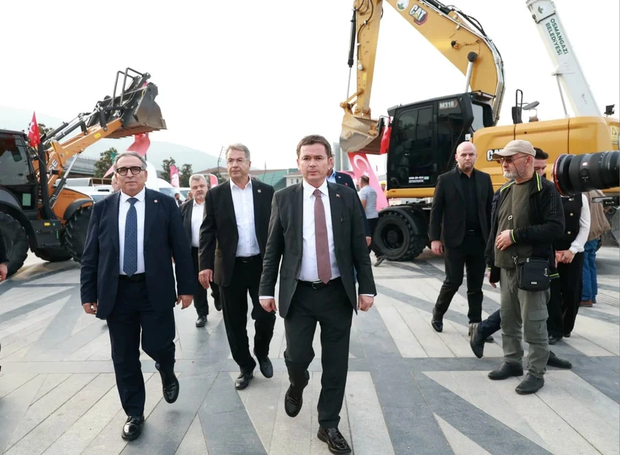 Osmangazi Belediyesi filosuna 41 yeni araç ekledi