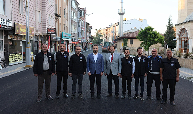 Vezirköprü’de sıcak asfalt çalışmaları başladı